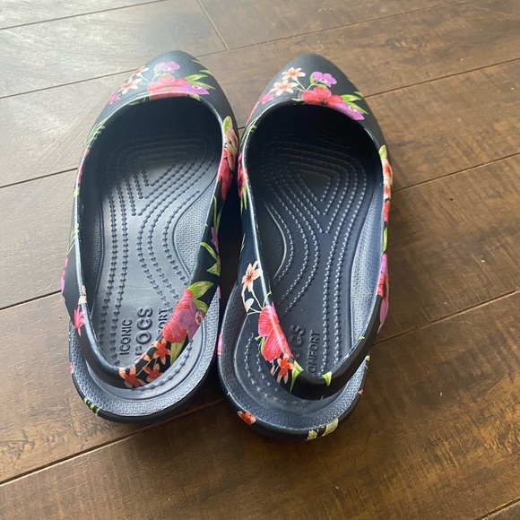 Crocs  Eve Floral sling backs - Picture 4 of 11